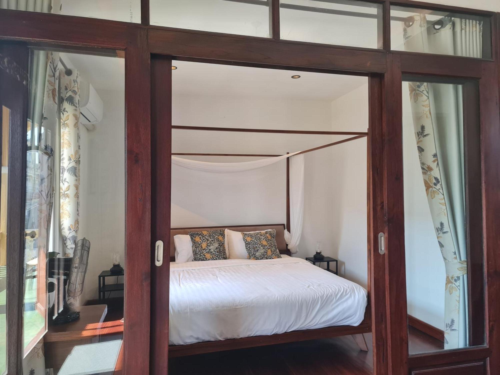 Sittisang Heritage House 1920 Kanchanaburi Ngoại thất bức ảnh